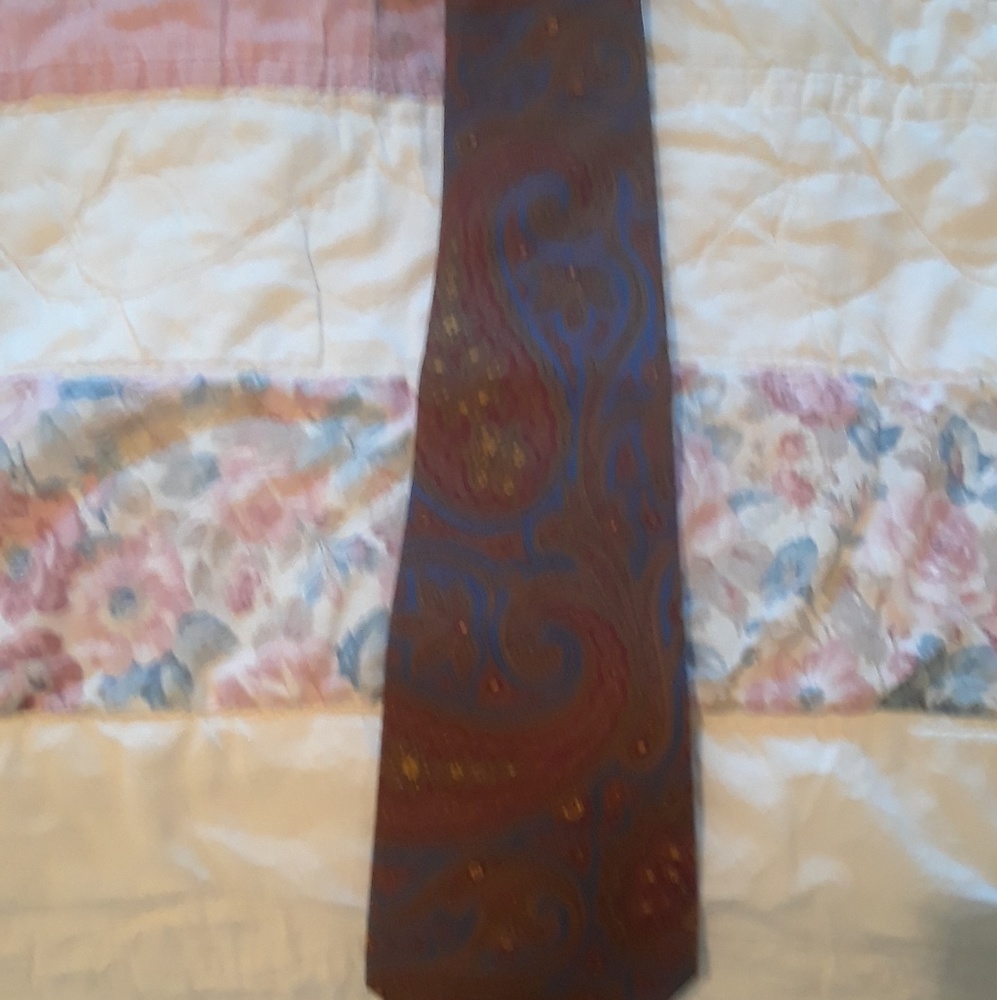 Tie